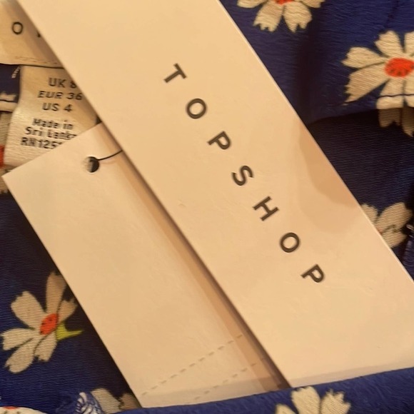 Topshop NEW Size US 4 Ruched Peplum Camisole Blue Daisy Floral Cami Top Womens - Picture 5 of 7